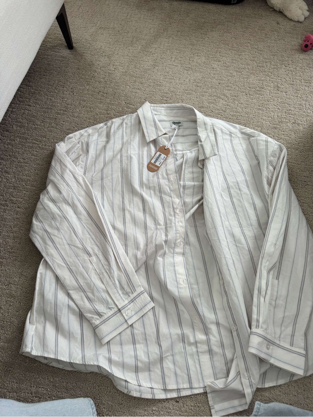 Ghanda White Button-Down Shirt with Thin Gray Stripes